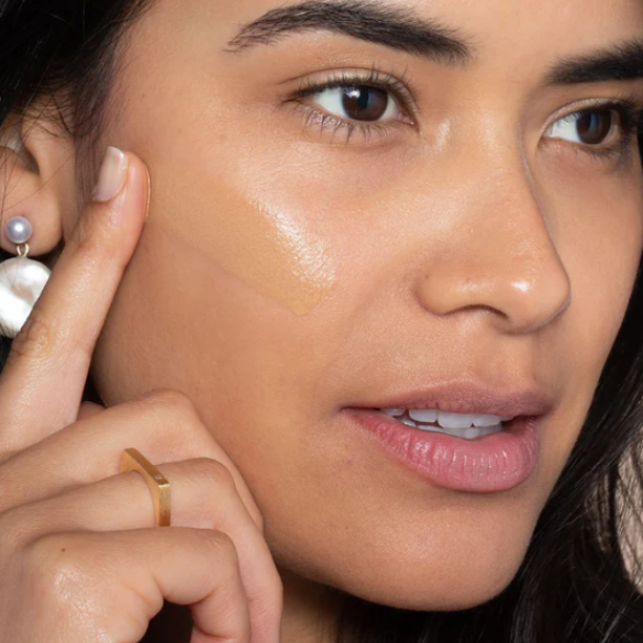 ILIA Super Serum Skin Tint SPF 30 Portoferro ST10