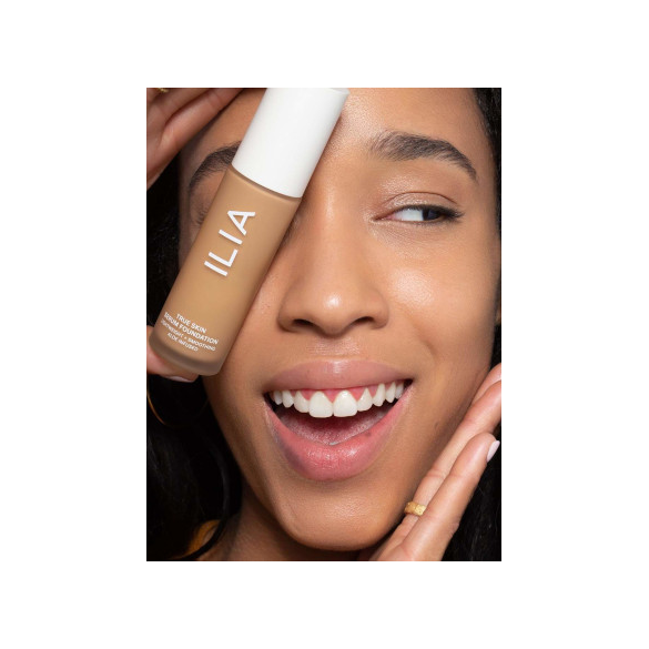 TRUE SKIN SERUM FOUNDATION - Realness of Beauty