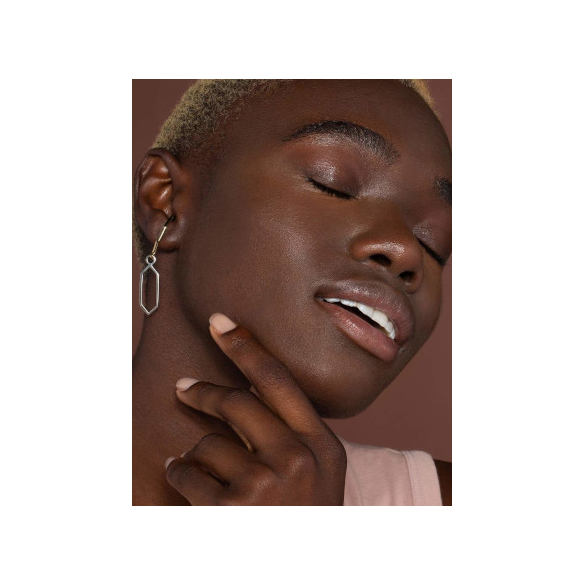 TRUE SKIN SERUM CONCEALER - Realness of Beauty