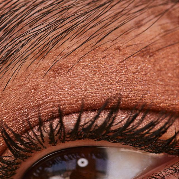LIQUID POWDER CHROMATIC EYE TINT - Realness of Beauty