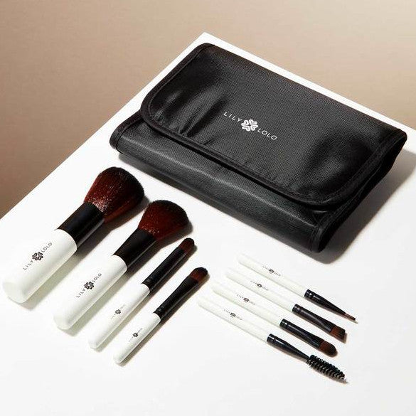 MINI 8- PIECE BRUSH SET - Realness of Beauty