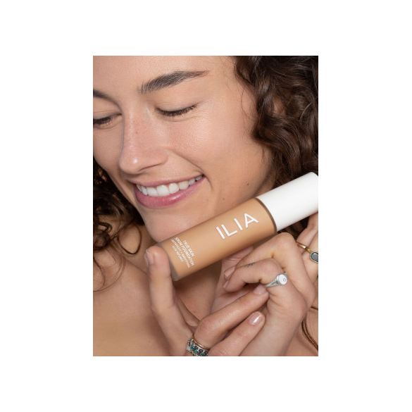 TRUE SKIN SERUM FOUNDATION - Realness of Beauty