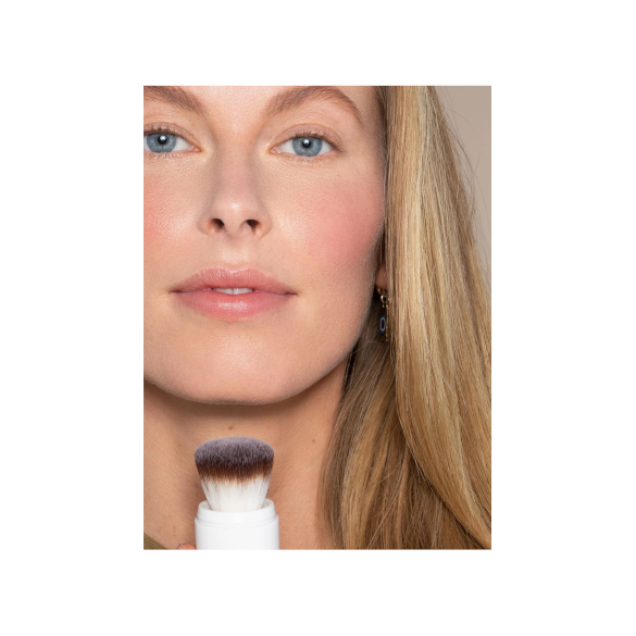 RADIANT TRANSLUCENT POWDER SPF 20- MOONDANCE FLOW-THRU - Realness of Beauty